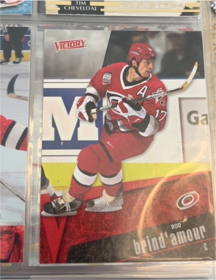 2003-04 Upper Deck Victory #34 Rod Brind'Amour — front