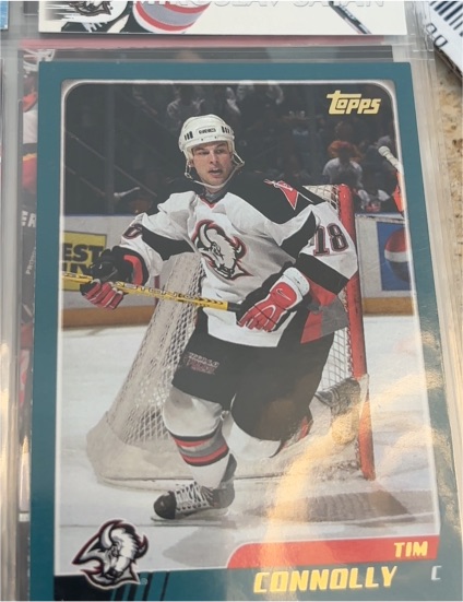 2003-04 Topps #102 Tim Connolly — front