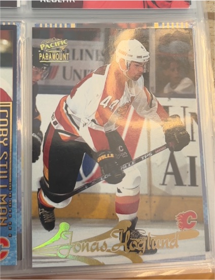 1997-98 Pacific Paramount #29 Jonas Hoglund — front
