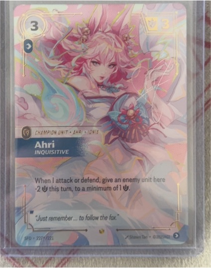 2025 Riftbound Spiritforged #227 Ahri Inquisitive — front