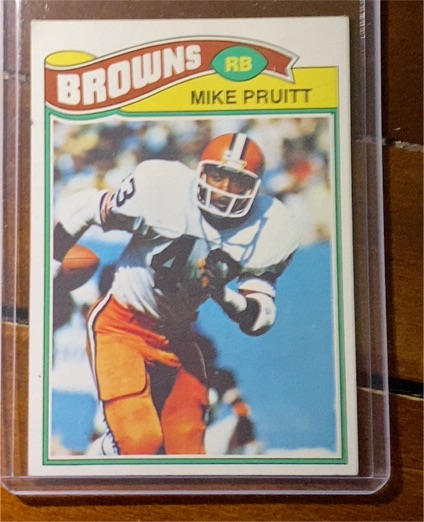 1977 Topps #444 Mike Pruitt — front