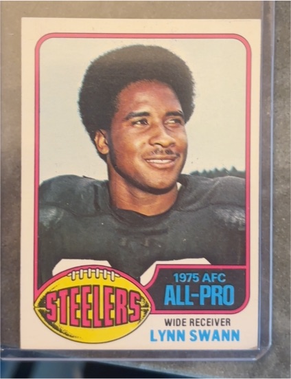 1976 Topps #140 Lynn Swann — front