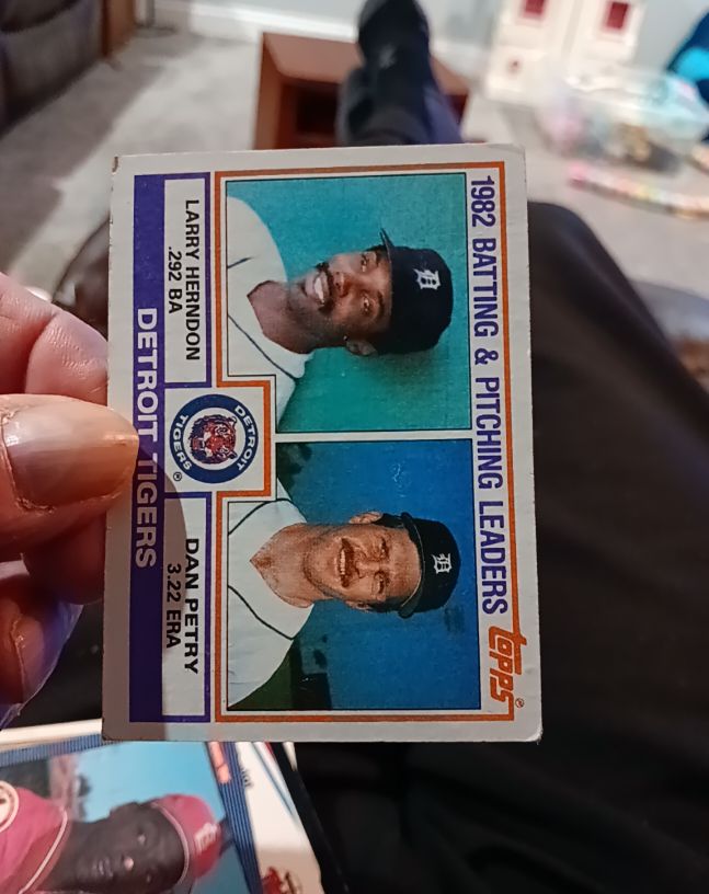1983 Topps #261 Larry Herndon / Dan Petry Detroit Tigers — front