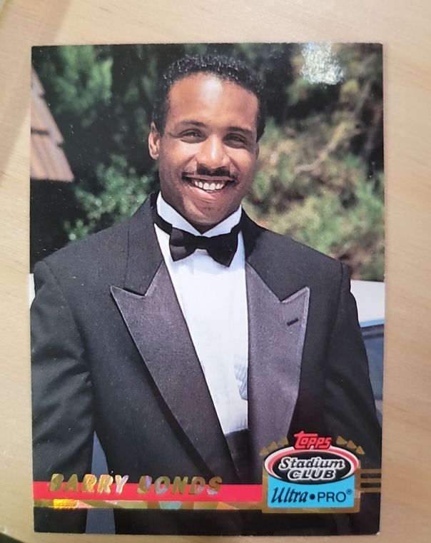 1993 Topps Stadium Club Ultra Pro #7 Barry Bonds — front