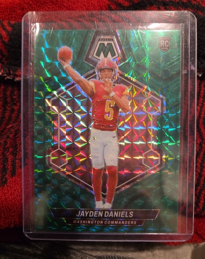2024 Panini Mosaic #302 Jayden Daniels — front