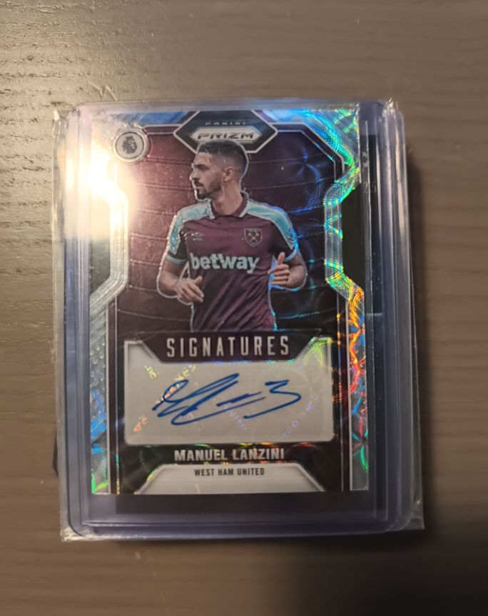 2021-22 Panini Prizm Premier League #S-MLA Manuel Lanzini Signatures — front