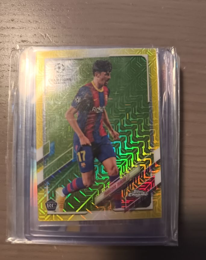 2020-21 Topps UEFA Champions League Japan Gold #4 Francisco Trincao — front
