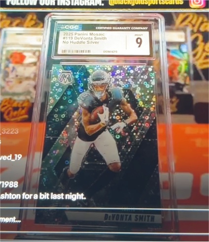 2025 Panini Mosaic #119 DeVonta Smith No Huddle Silver — front