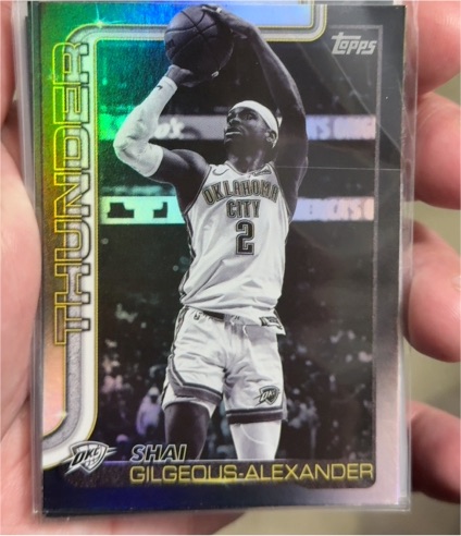 2025-26 Topps #115 Shai Gilgeous-Alexander Blackout Parallel — front