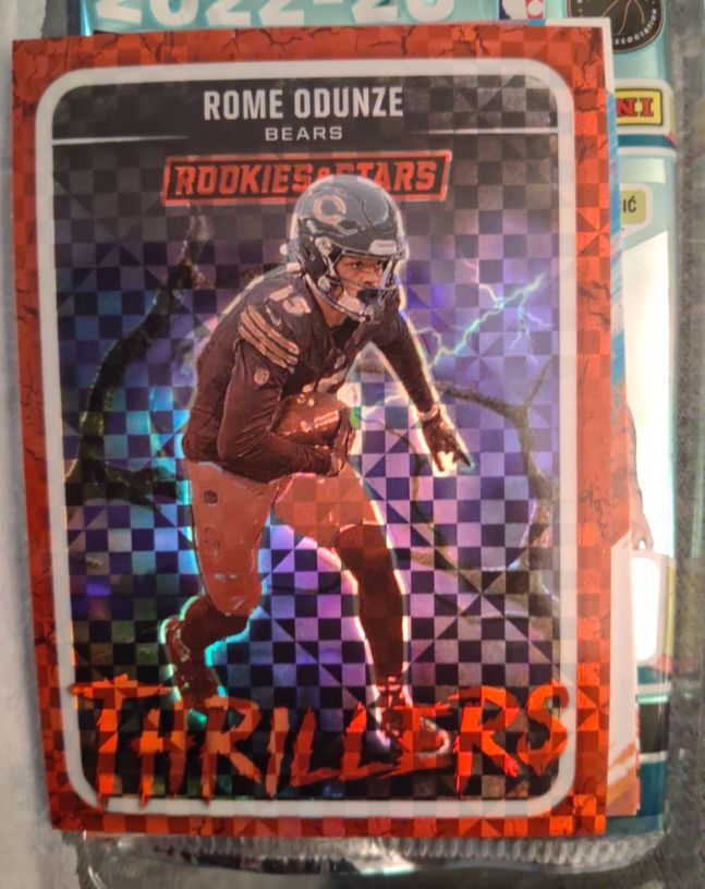 2025 Panini Rookies & Stars #13 Rome Odunze Thrillers Red Plaid Prizm — front