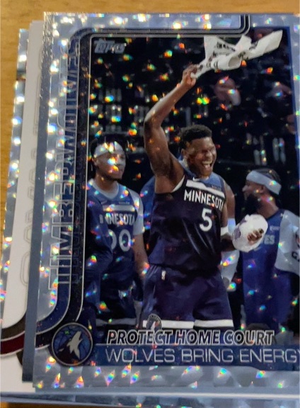 2025-26 Topps #287 Protect Home Court: Wolves Bring Energy Crackleboard — front