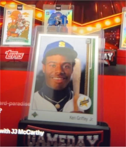 1991 Upper Deck #555 Ken Griffey Jr — front