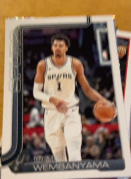 2025-26 Topps Basketball #195 Victor Wembanyama — front