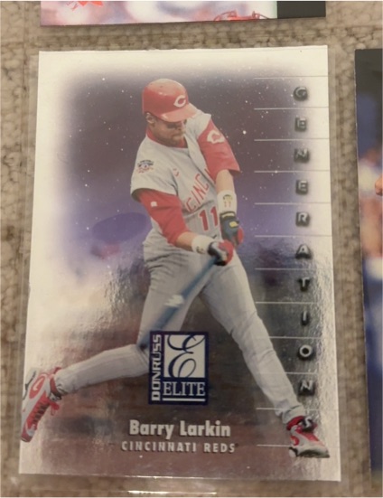 1998 Donruss Elite #140 Barry Larkin — front