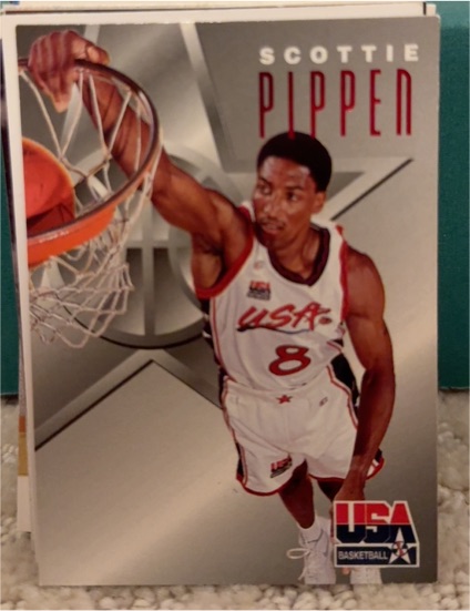 1996 SkyBox USA Basketball #8 Scottie Pippen — front