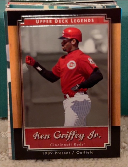 2001 Upper Deck Legends #85 Ken Griffey Jr. — front