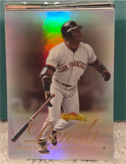 2000 Fleer Showcase #27 Barry Bonds — front