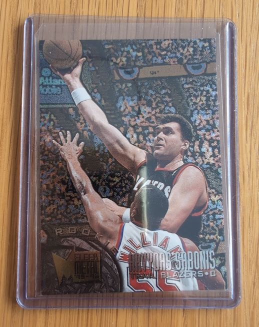 1995-96 Fleer Metal #184 Arvydas Sabonis — front
