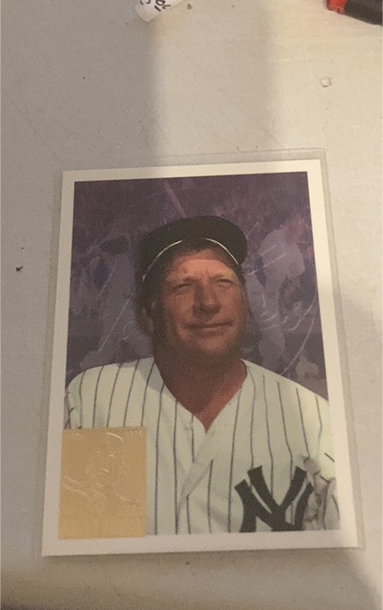 1996 Topps #7 Mickey Mantle — front
