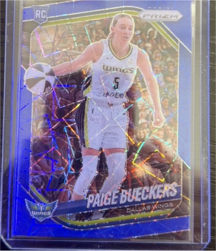 2025 Panini Prizm WNBA #5 Paige Bueckers Blue Velocity Dallas Wings Rookie Card — front