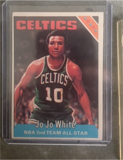 1975-76 Topps #135 Jo Jo White — front