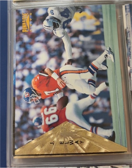 1996 Pinnacle #67 John Elway — front