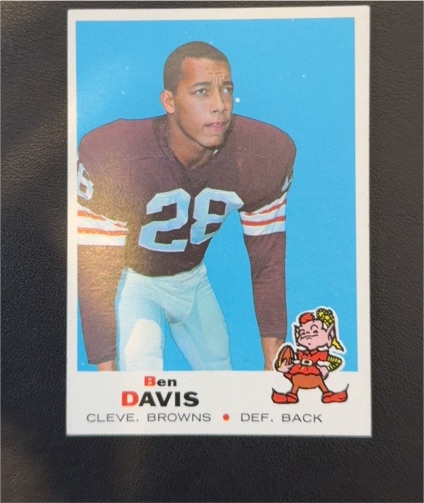 1969 Topps #187 Ben Davis — front