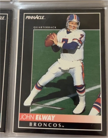 1992 Pinnacle #212 John Elway Denver Broncos — front