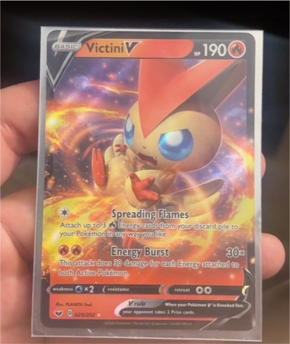 2020 Pokémon Sword & Shield #025 Victini V — front