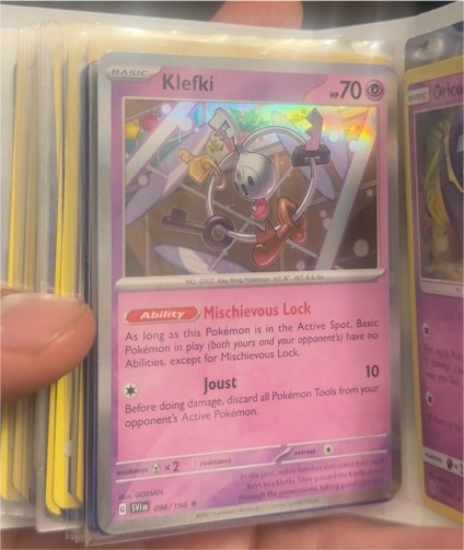 2023 Pokemon Scarlet & Violet #096 Klefki — front