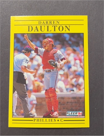 1991 Fleer #393 Darren Daulton Philadelphia Phillies — front