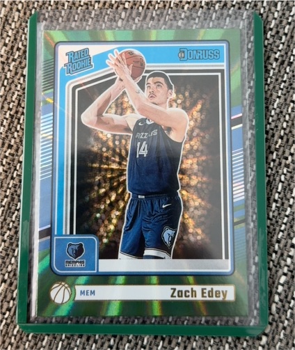 2024-25 Donruss #239 Zach Edey Green Laser Rated Rookie — front