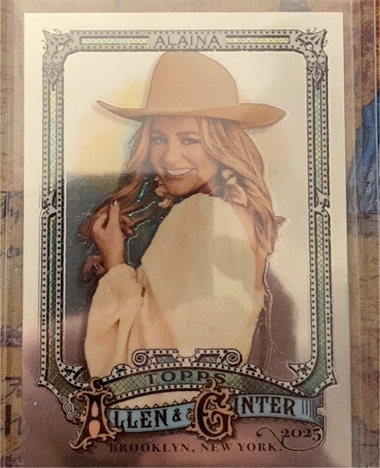 2025 Topps Allen & Ginter #252 Lauren Alaina Chrome Refractor — front