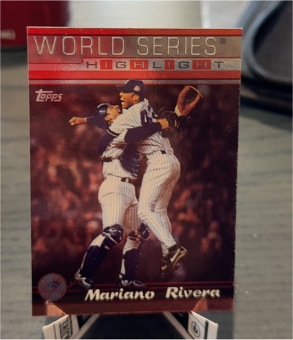 1999 Topps #228 World Series Highlight Mariano Rivera — front