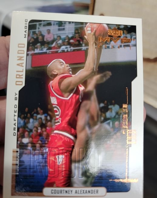 2000-01 Upper Deck MVP #197 Courtney Alexander — front