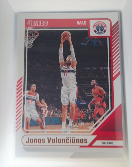 2024-25 Donruss #71 Jonas Valanciunas — front