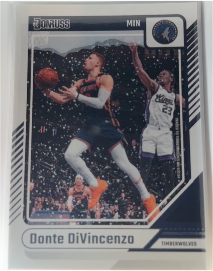 2024-25 Panini Donruss #77 Donte DiVincenzo — front