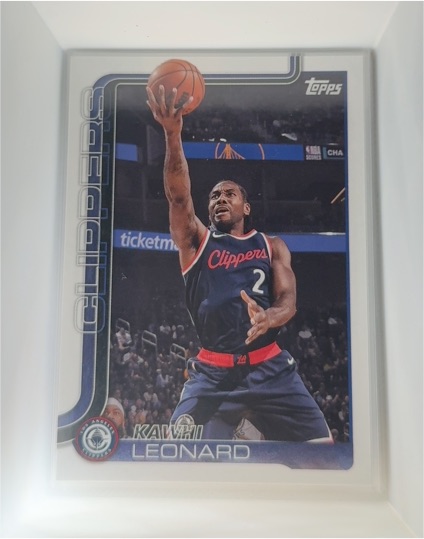 2025-26 Topps #142 Kawhi Leonard — front