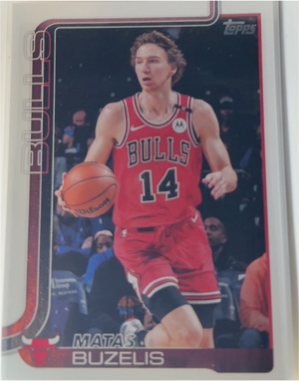 2025-26 Topps #37 Matas Buzelis — front