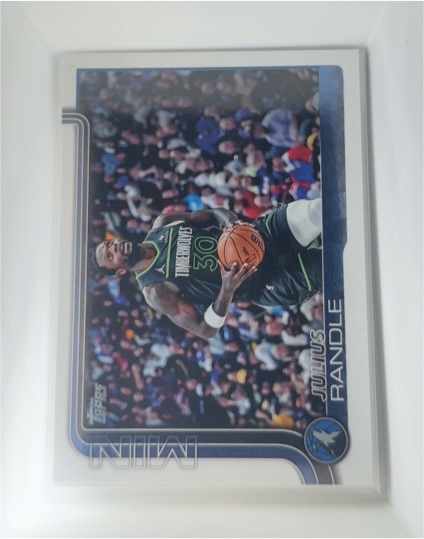 2025-26 Topps #110 Julius Randle — front