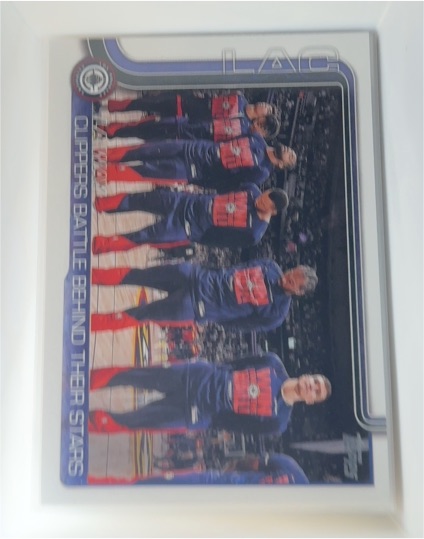 2025-26 Topps #292 LA Way: Clippers Battle Behind Their Stars — front