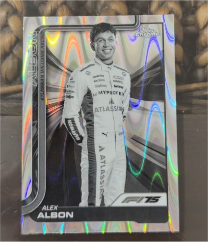 2025 Topps Chrome F1 #17 Alex Albon — front