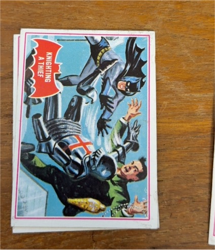 1966 Topps Batman Red Bat #9A Knighting A Thief — front