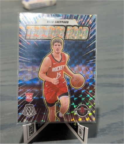 2024-25 Panini Mosaic #16 Reed Sheppard — front