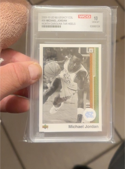 2009-10 Upper Deck MJ Legacy #98 Michael Jordan North Carolina Tar Heels — front