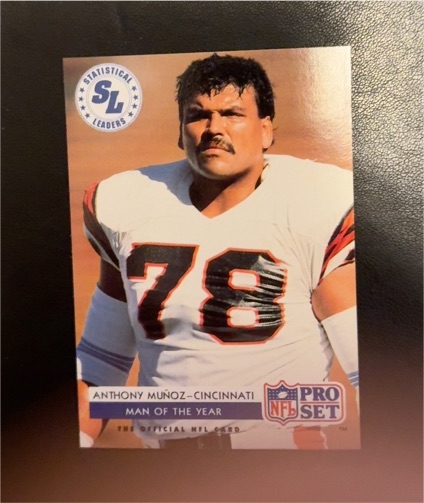 1992 Pro Set #4 Anthony Munoz — front