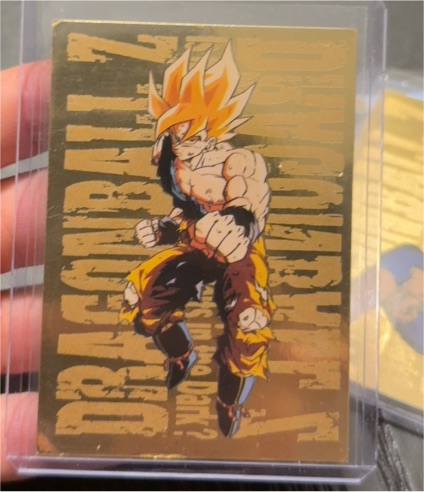 1999 Dragon Ball Z Artbox JPP/AMADA #G-4 Super Saiyan Goku Gold Foil — front