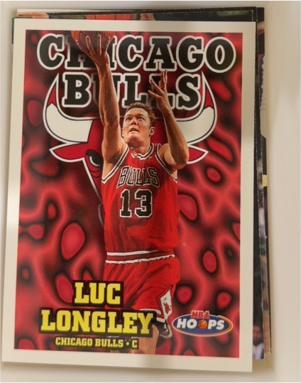 1997-98 Hoops #27 Luc Longley Chicago Bulls — front