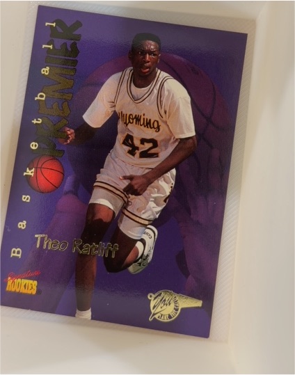 1996 Signature Rookies Premier #60 Theo Ratliff — front