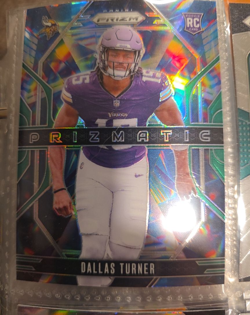 2024 Panini Prizm #17 Dallas Turner Prizmatic Green Prizm Rookie — front